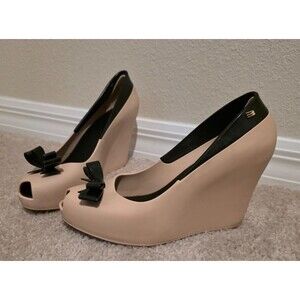 Melissa Queen Wedges Peep Toe Pink with Black Bow Women's 9